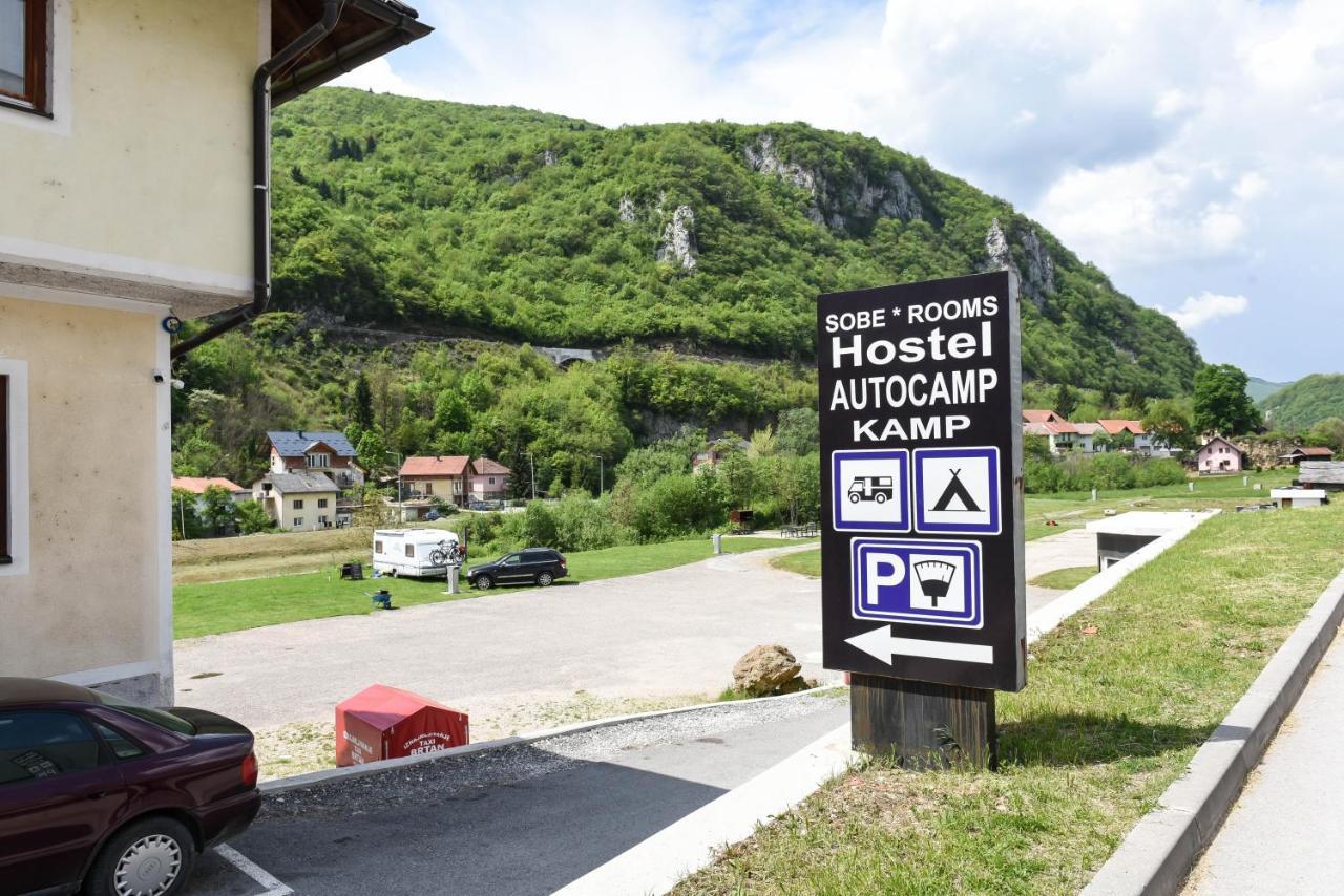Sobe Sa Kupatilom Jajce Extérieur photo