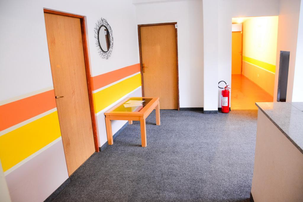 Sobe Sa Kupatilom Jajce Extérieur photo