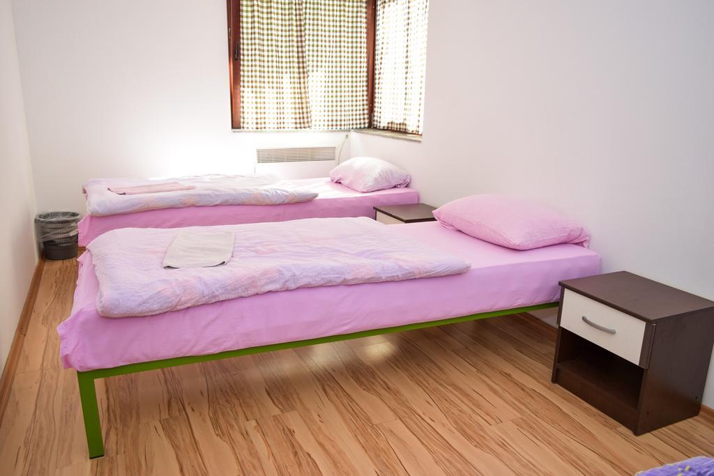 Sobe Sa Kupatilom Jajce Extérieur photo